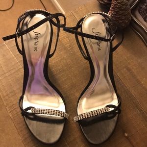 Stephanie Heels